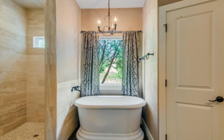 Shawn Collard Construction Inc. Bathroom Gallery Item